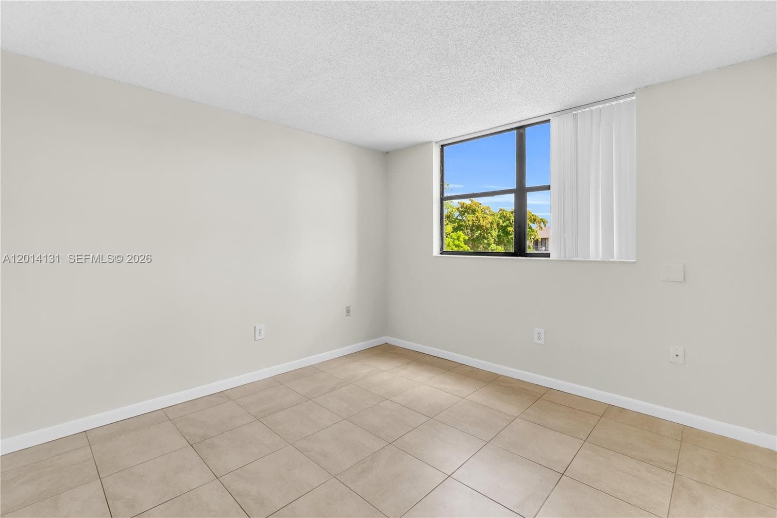 PEPPERMILL KENDALE LKS W · #B411 in Miami - Photo 28