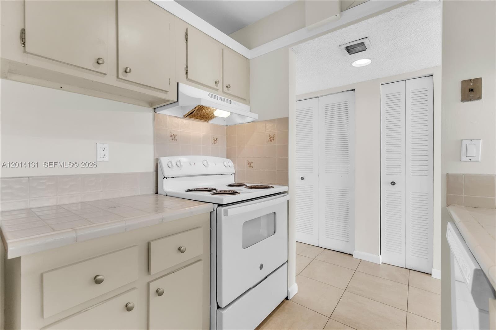 PEPPERMILL KENDALE LKS W · #B411 in Miami - Photo 14