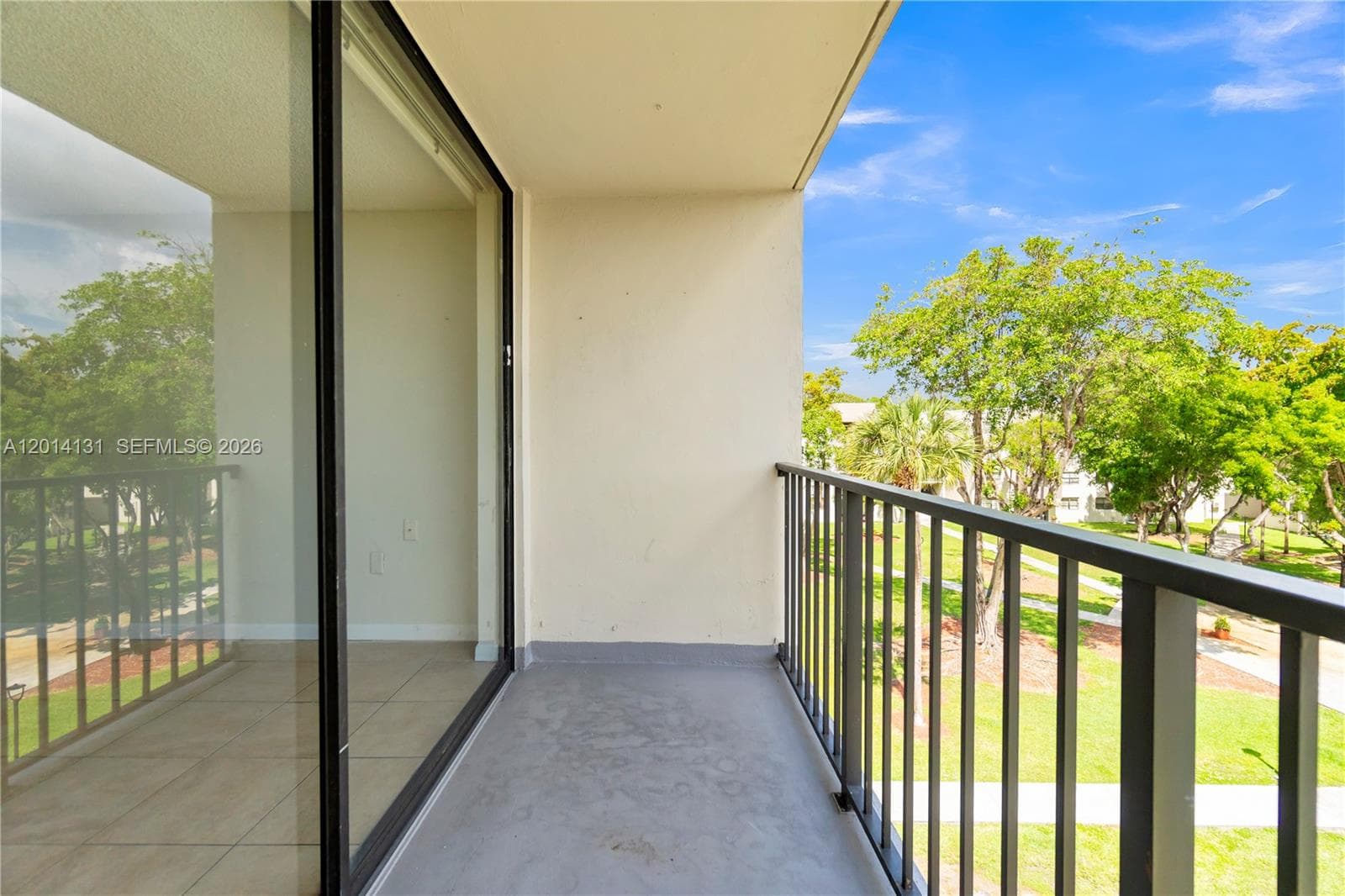 PEPPERMILL KENDALE LKS W · #B411 in Miami - Photo 35