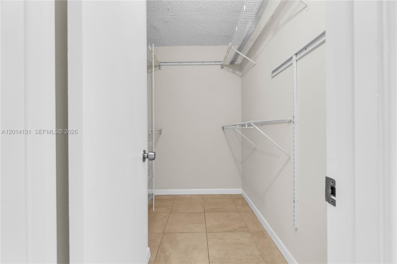 PEPPERMILL KENDALE LKS W · #B411 in Miami - Photo 25