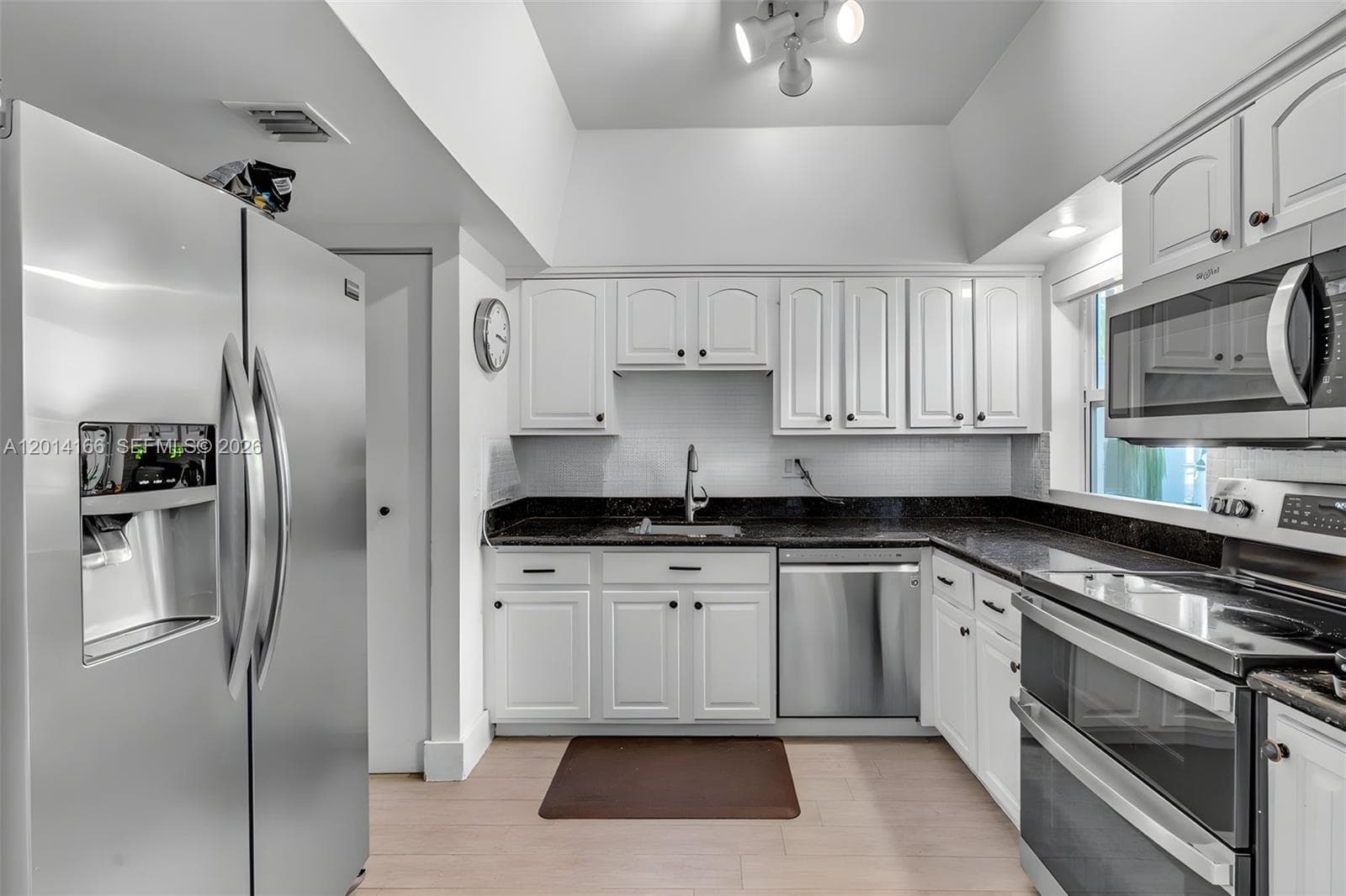 232 Sea View Dr #108 photo 11