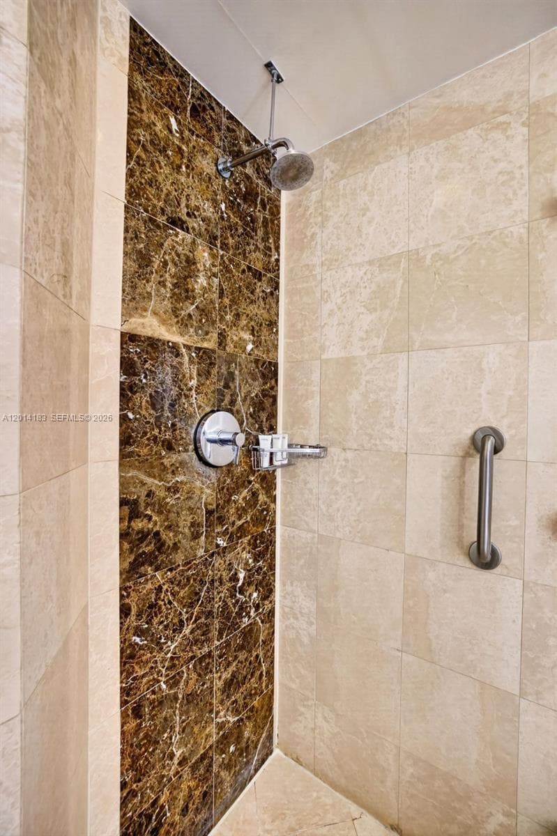 Beach House Hilton · #2412 in Fort Lauderdale - Photo 23