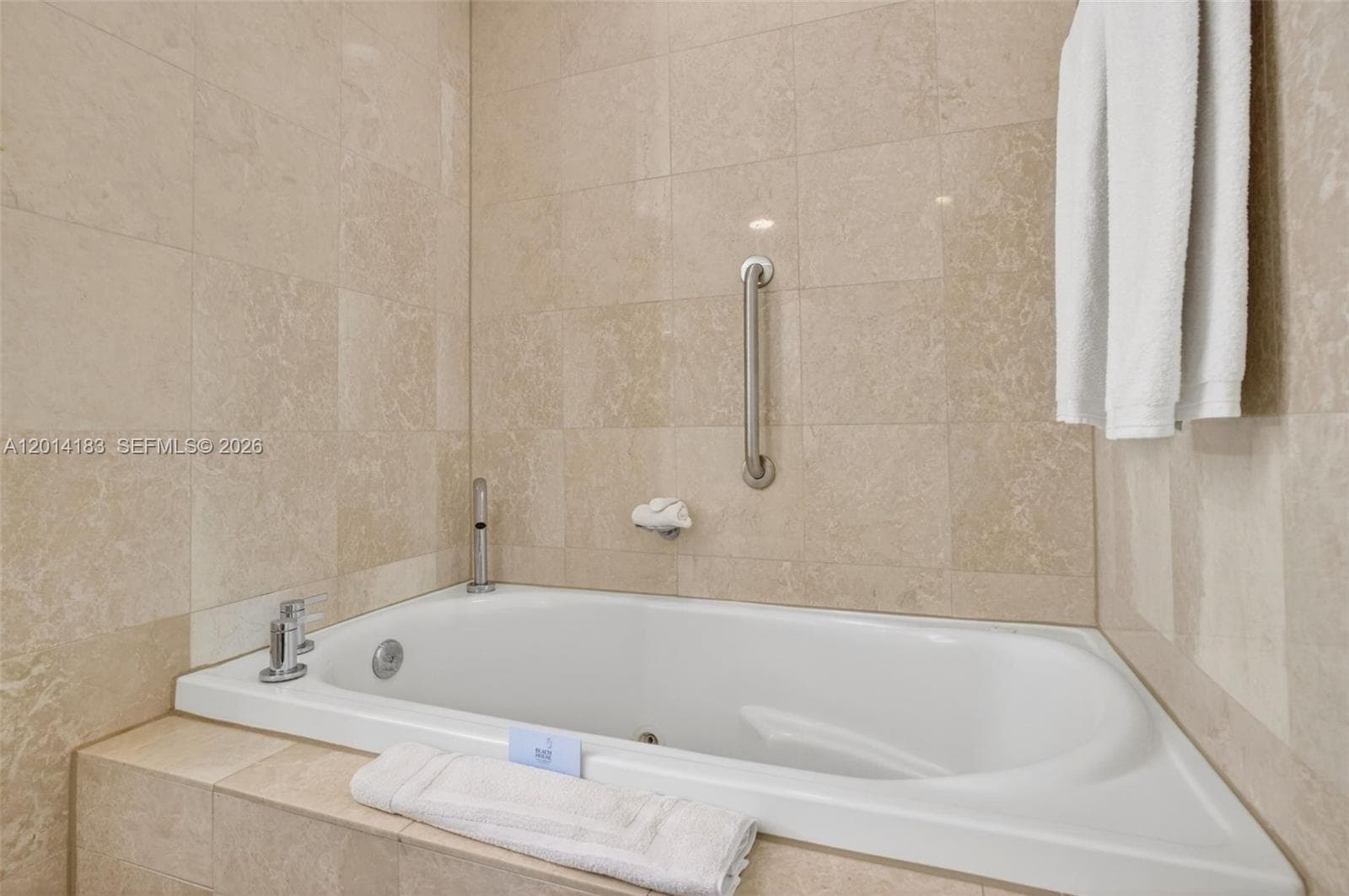 Beach House Hilton · #2412 in Fort Lauderdale - Photo 25
