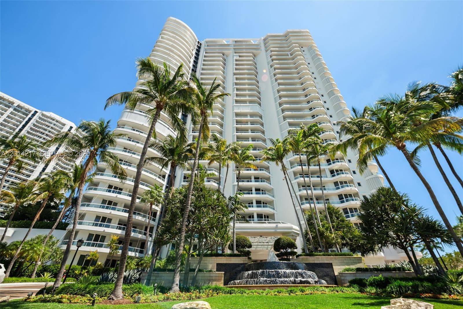 ATLANTIC III AT THE POINT · #302 in Aventura - Photo 33