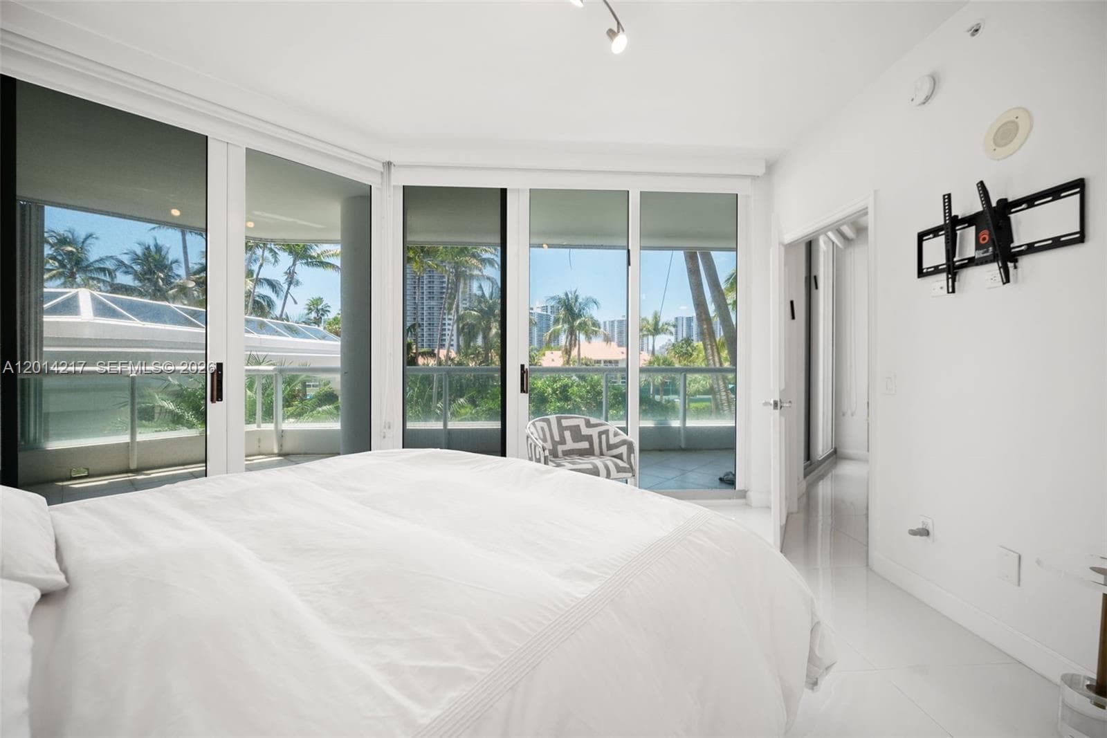 ATLANTIC III AT THE POINT · #302 in Aventura - Photo 14