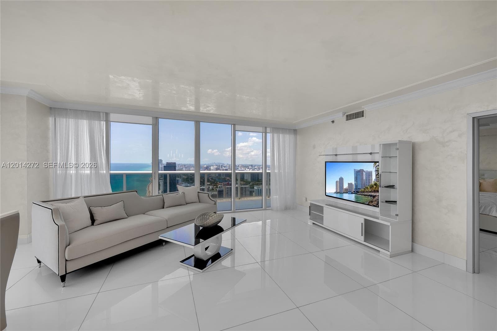 BEACH CLUB TWO · #PH-5102 in Hallandale Beach - Photo 6