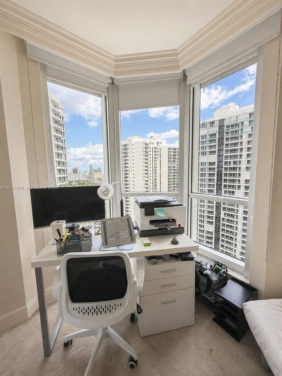 SOUTH TOWER AT THE POINT · #2403 in Aventura - Photo 11