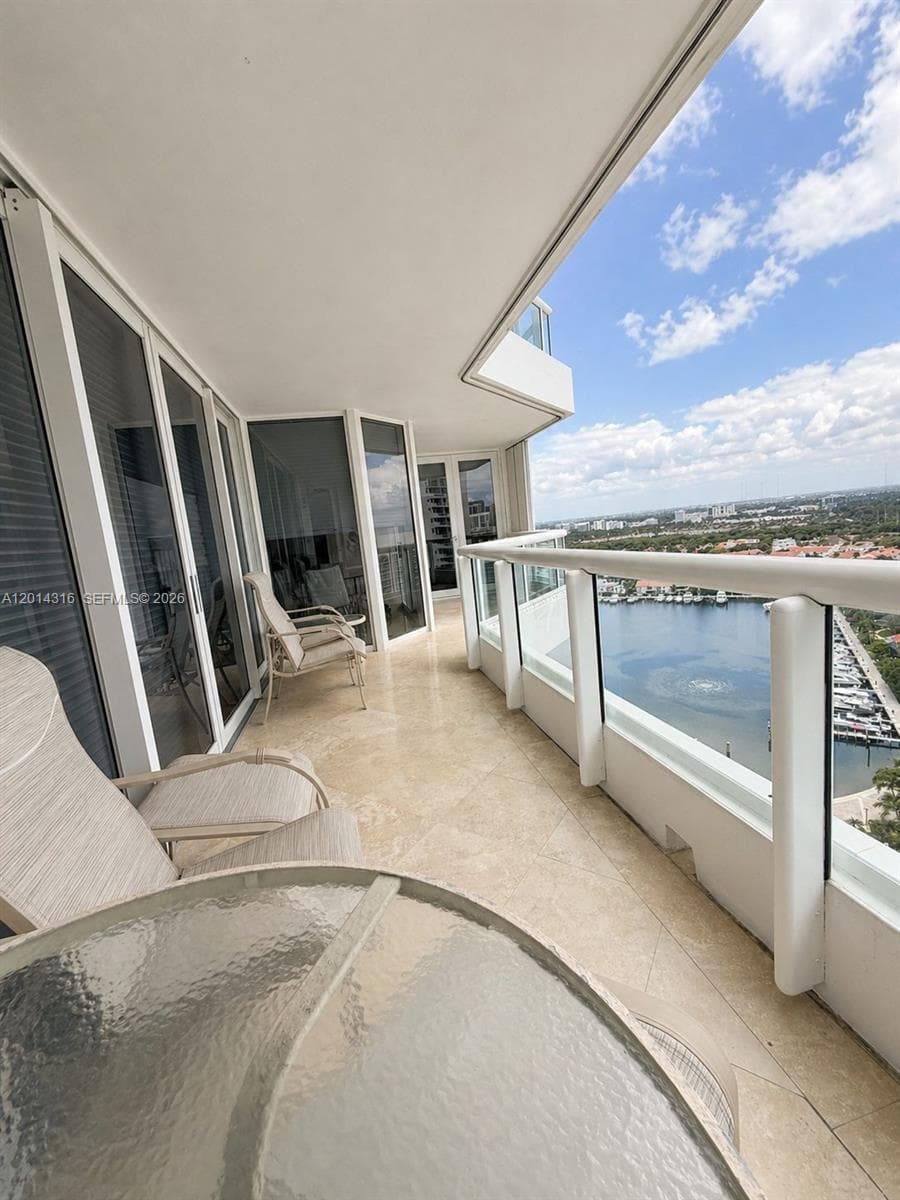 SOUTH TOWER AT THE POINT · #2403 in Aventura - Photo 25