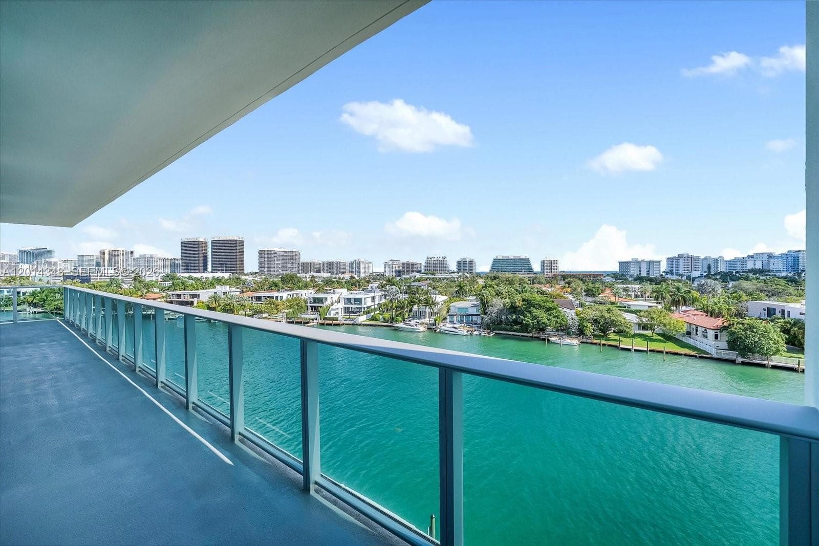 La Baia South · #LPH_711 in Bay Harbor Islands - Photo 2