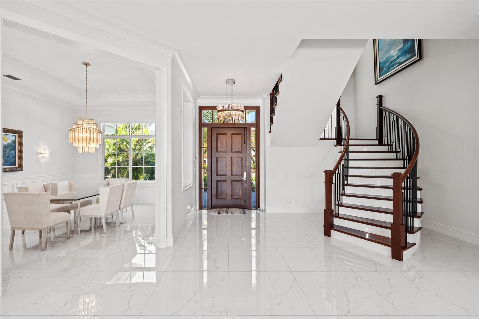 FOYER