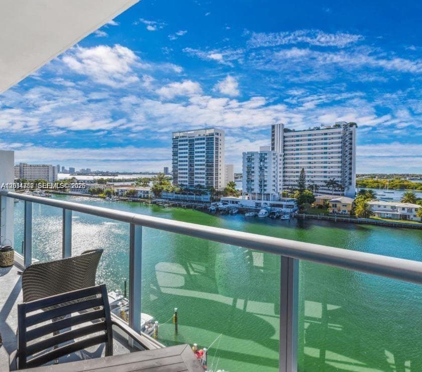 ELOQUENCE ON THE BAY COND · #707 in North Bay Village - Photo 16