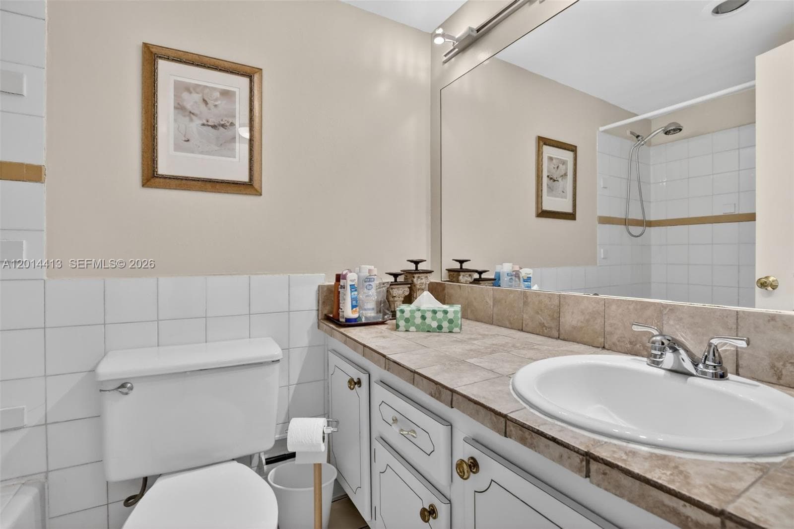 IMPERIAL TOWERS APTS COND · #225 in Hallandale Beach - Photo 6