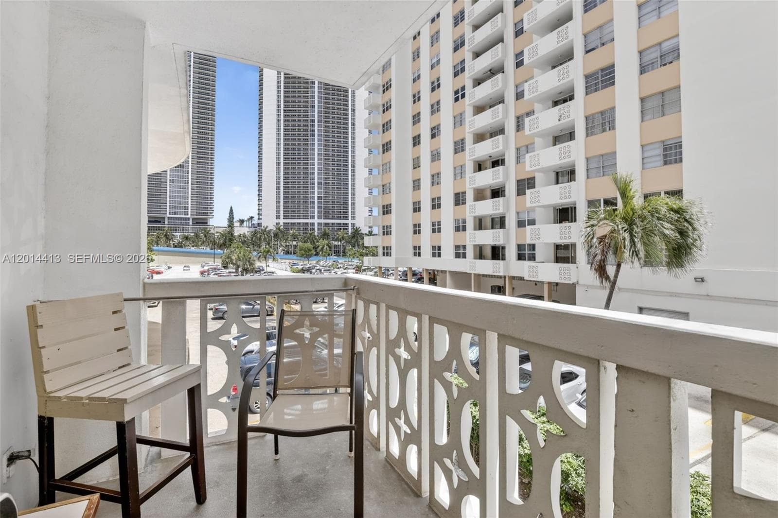 IMPERIAL TOWERS APTS COND · #225 in Hallandale Beach - Photo 5