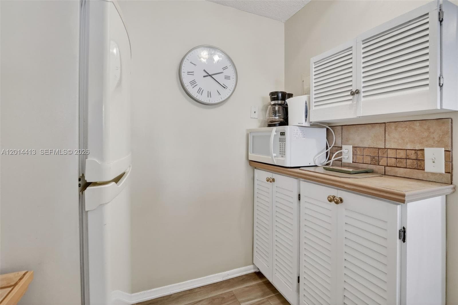 IMPERIAL TOWERS APTS COND · #225 in Hallandale Beach - Photo 11