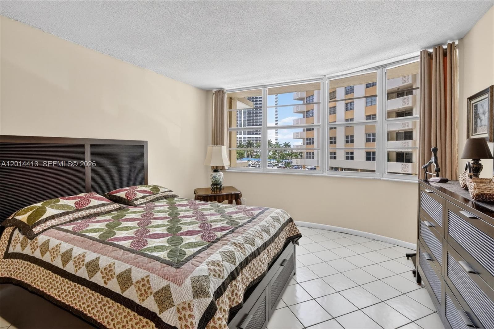 IMPERIAL TOWERS APTS COND · #225 in Hallandale Beach - Photo 4