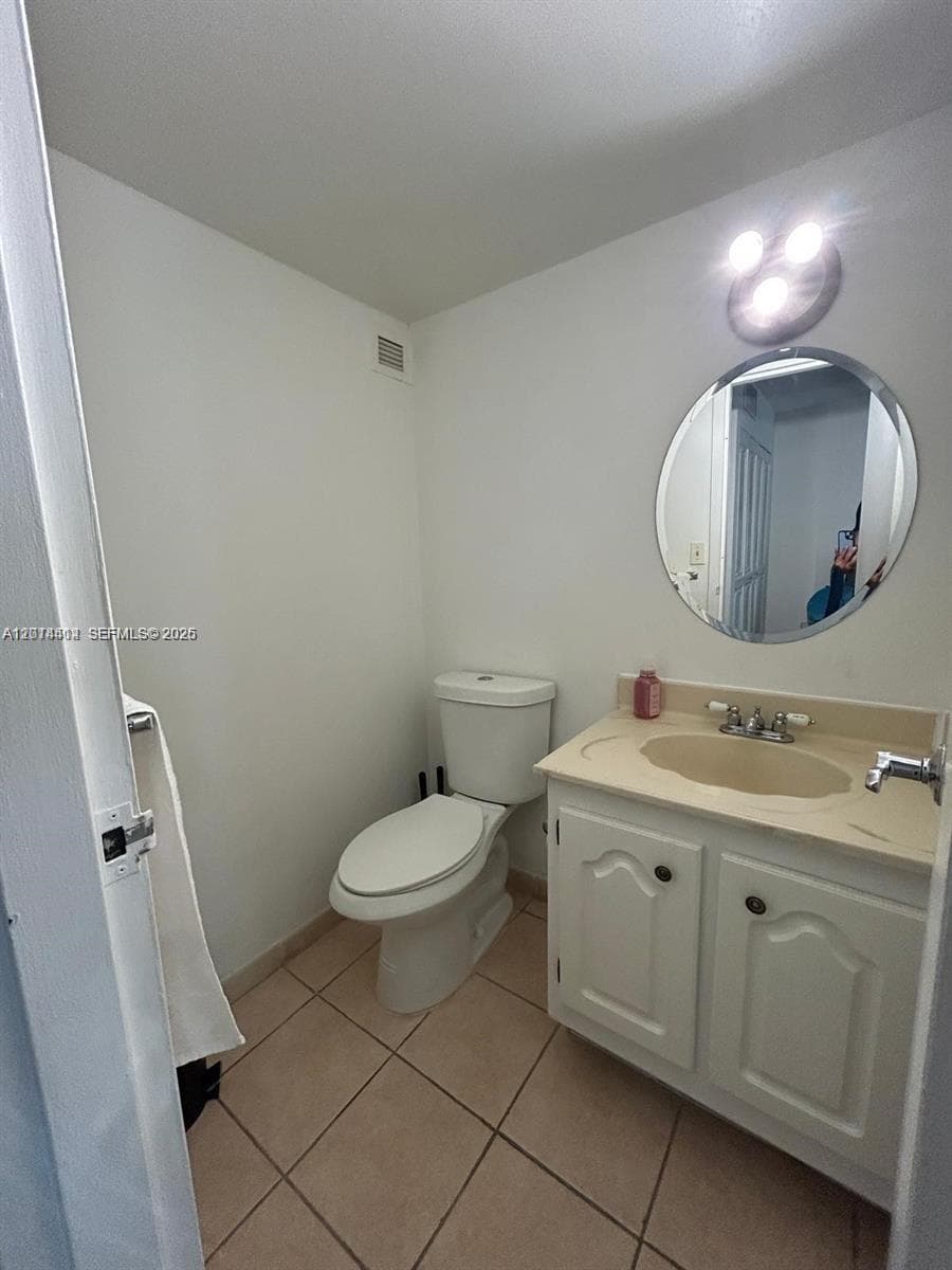PLAZA OF AMERICAS CONDO P · #322 in Sunny Isles Beach - Photo 12