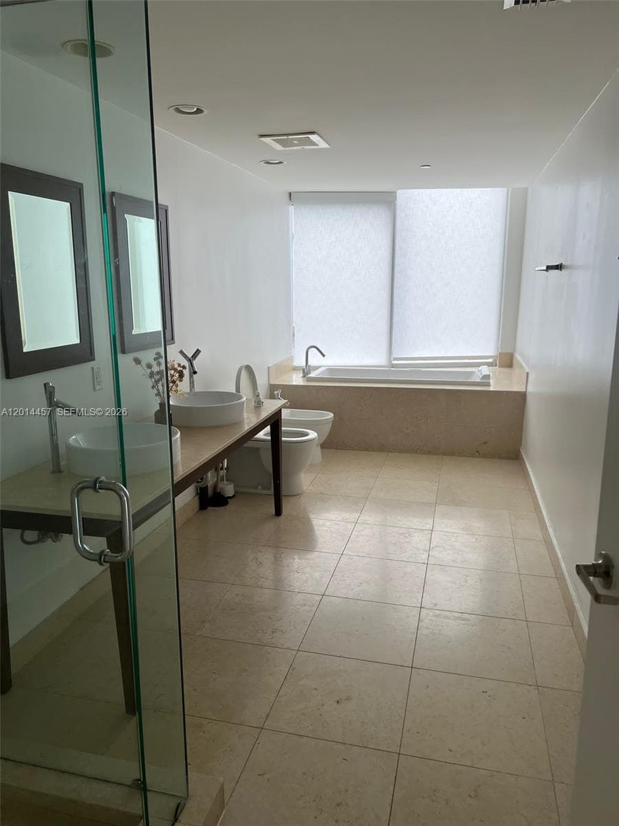 Icon Brickell I · #5508 in Miami - Photo 8