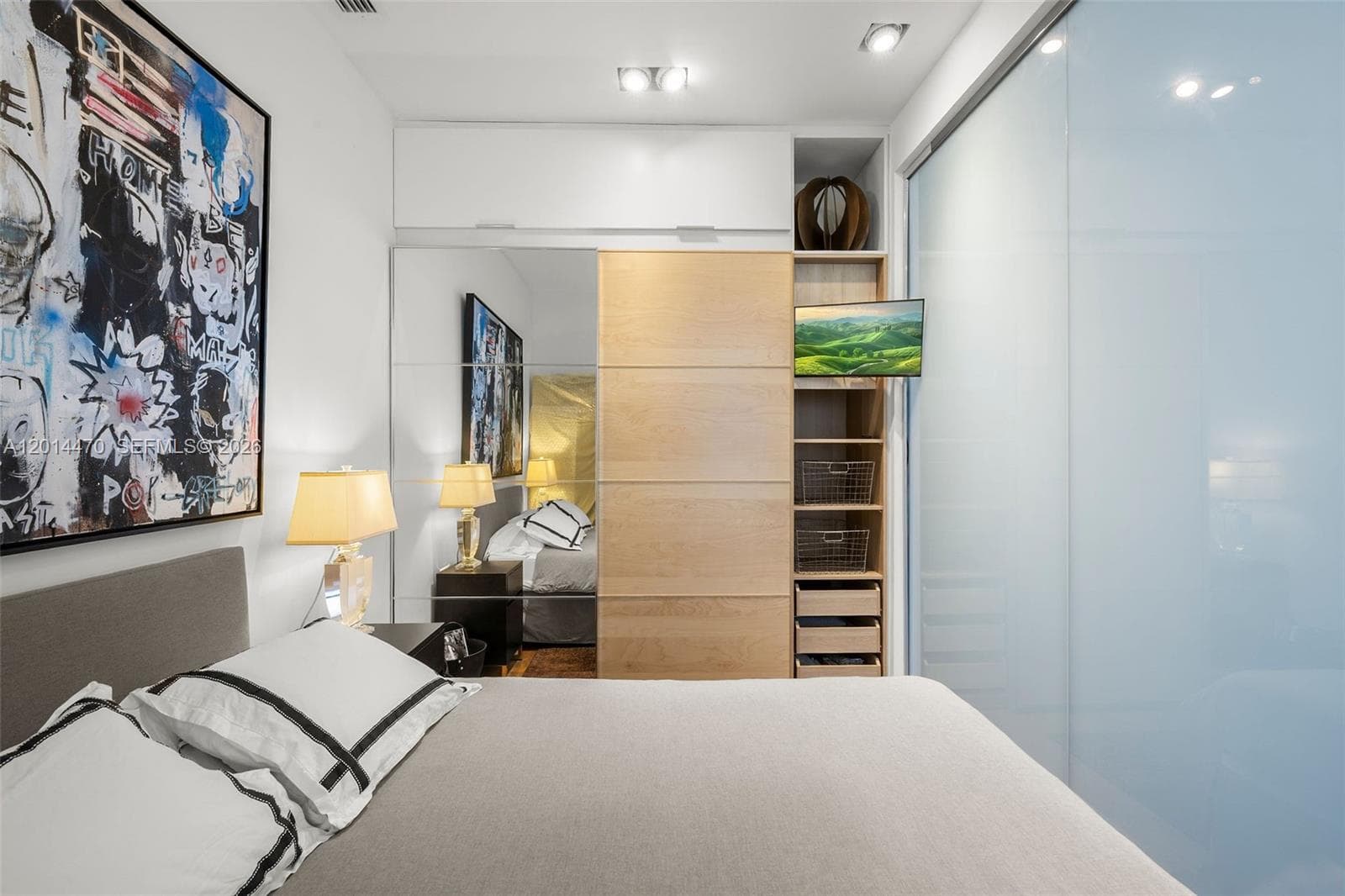 THE MERIDIAN CONDO · #404 in Miami Beach - Photo 22