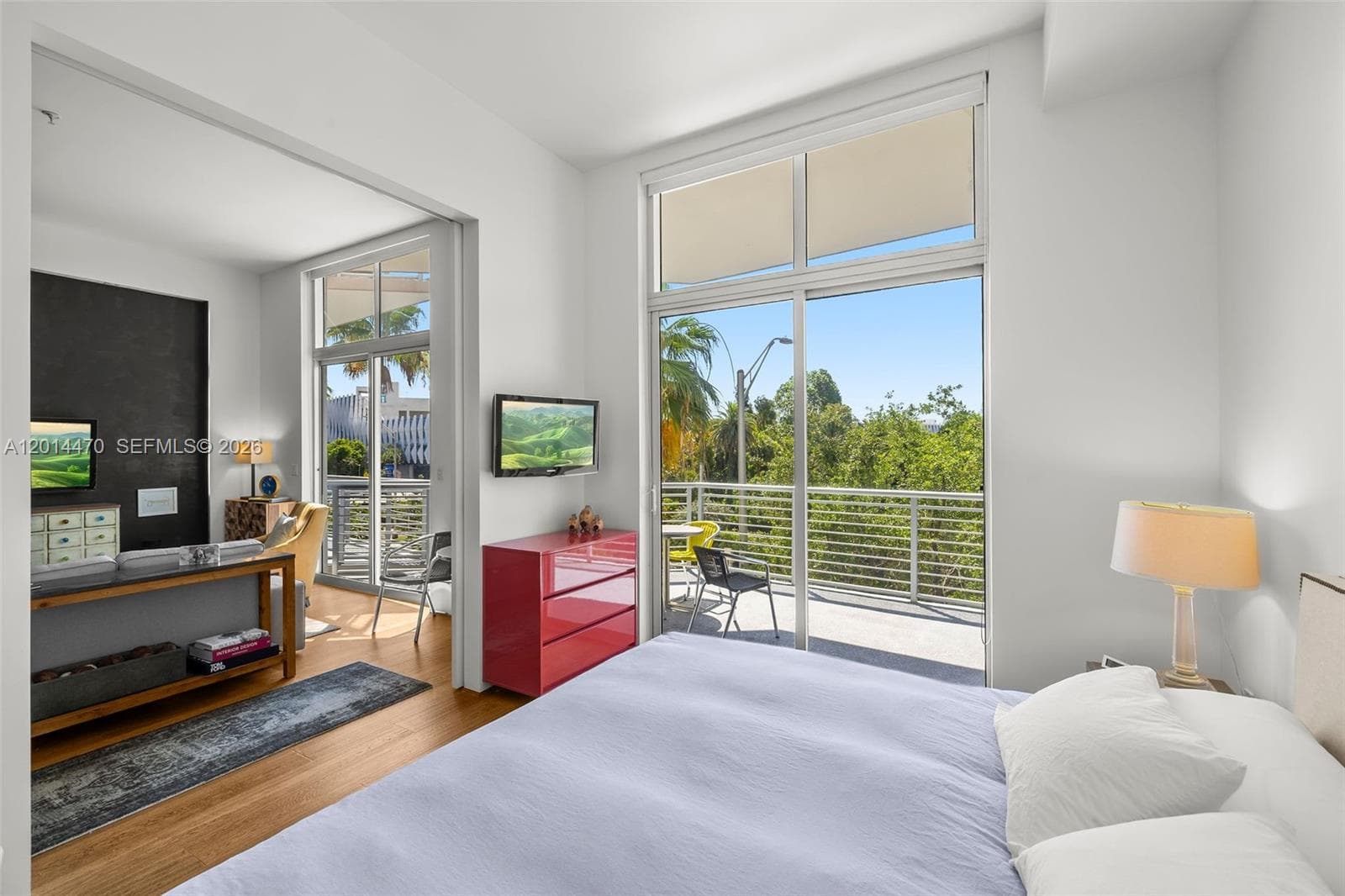 THE MERIDIAN CONDO · #404 in Miami Beach - Photo 8