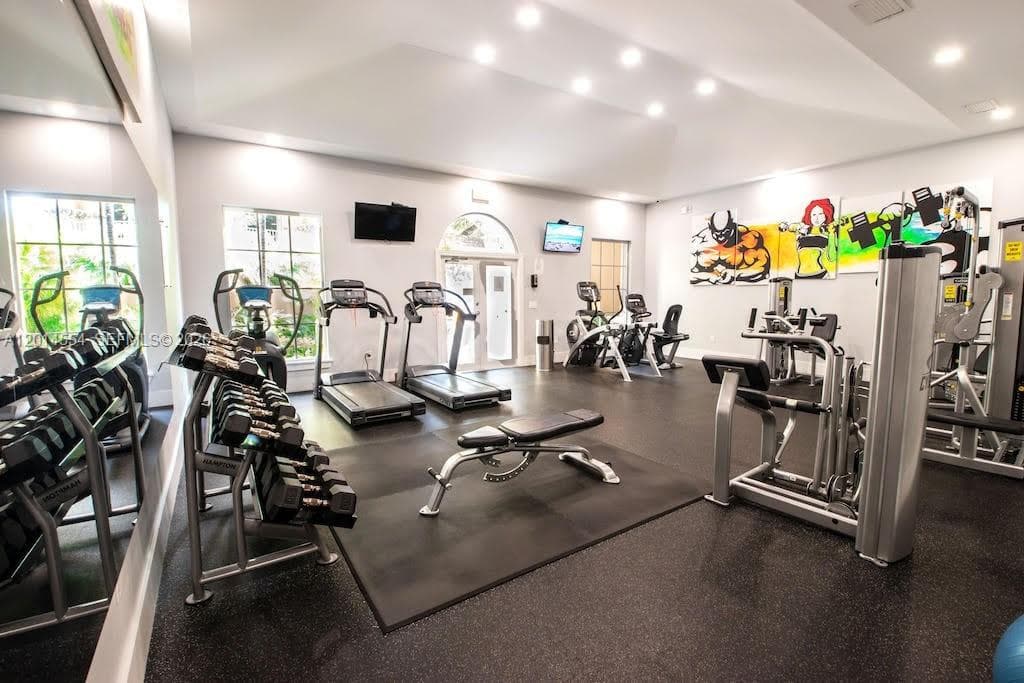 THE YACHT CLUB AT AVENTUR · #8507 in Aventura - Photo 32