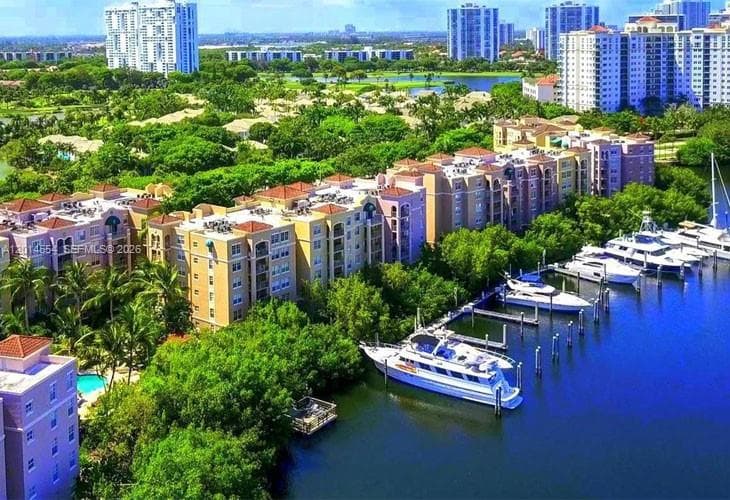 THE YACHT CLUB AT AVENTUR · #8507 in Aventura - Photo 39