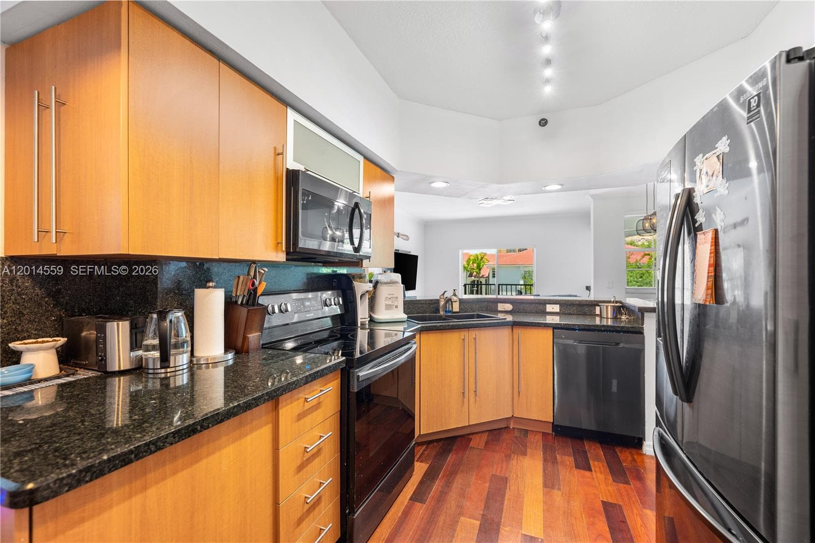 VILLAGE BY THE BAY CONDO · #6304 in Aventura - Photo 12