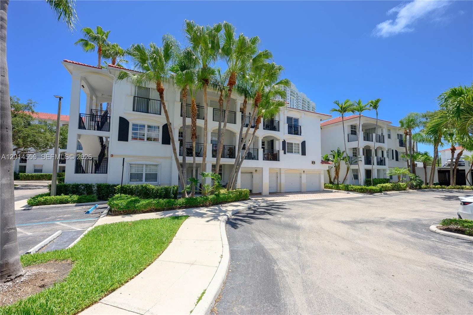 VILLAGE BY THE BAY CONDO · #6304 in Aventura - Photo 31