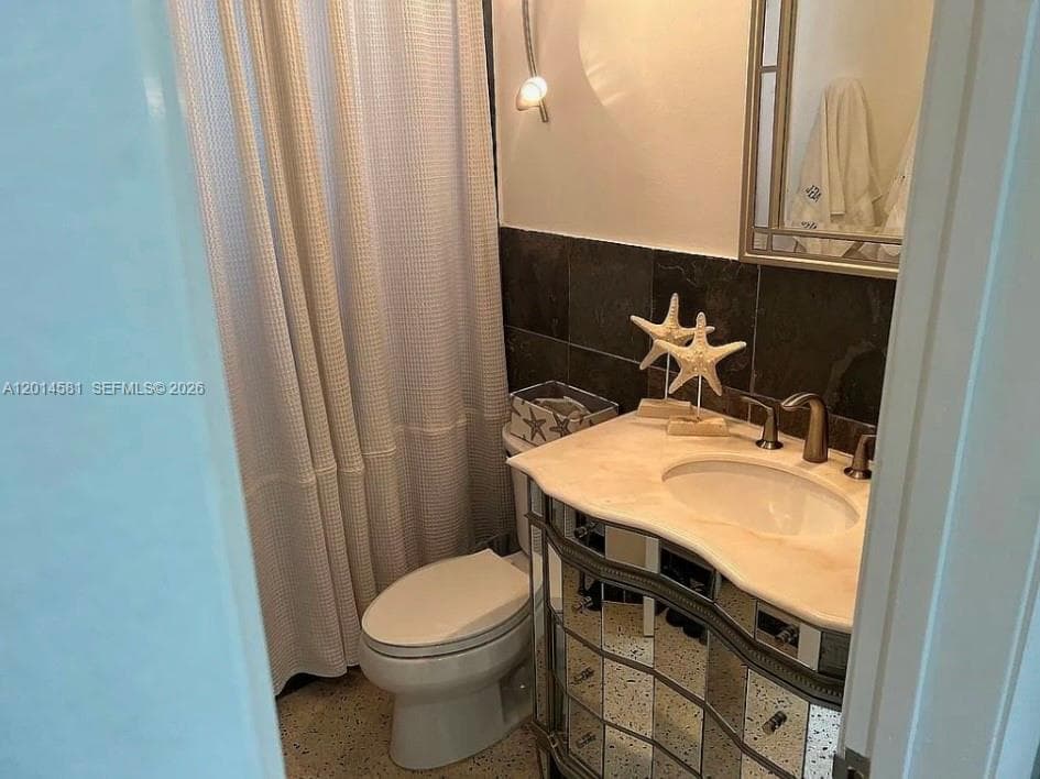 ATLANTIC WHITECAPS CONDO · #1 in Hollywood - Photo 11