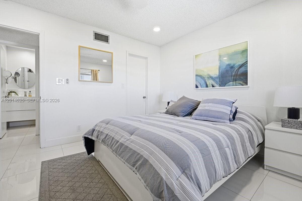 GARDENS BY THE SEA CONDO · #307 in Lauderdale By The Sea - Photo 17