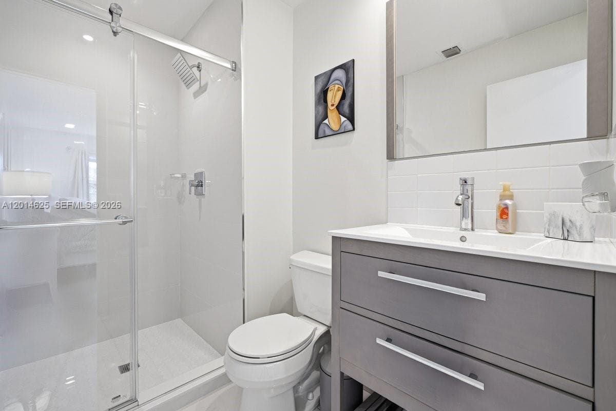 GARDENS BY THE SEA CONDO · #307 in Lauderdale By The Sea - Photo 16