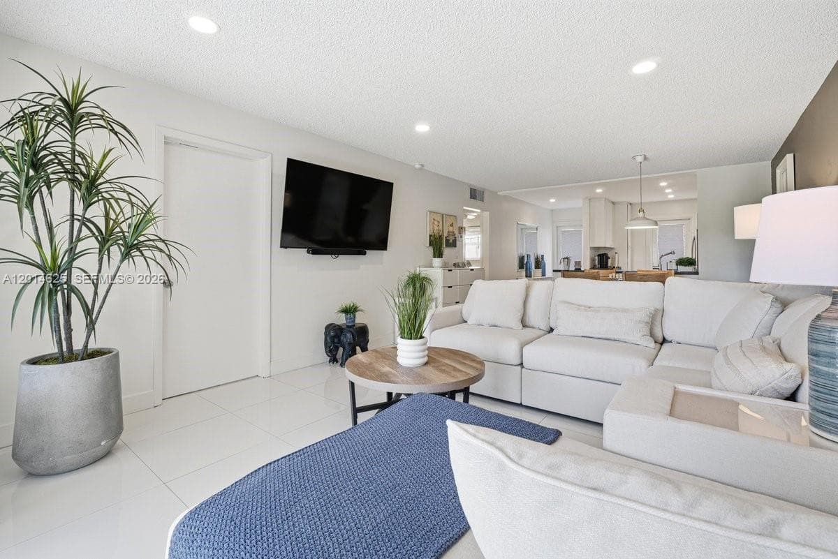 GARDENS BY THE SEA CONDO · #307 in Lauderdale By The Sea - Photo 5