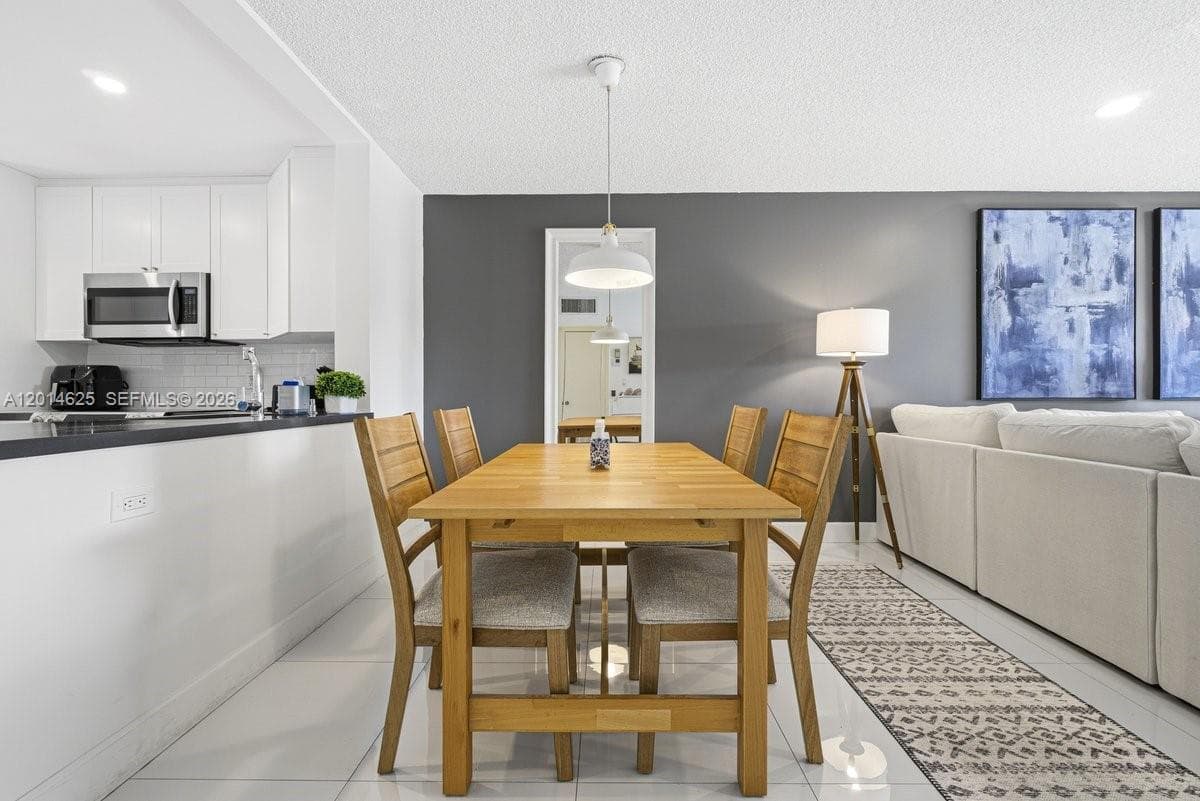 GARDENS BY THE SEA CONDO · #307 in Lauderdale By The Sea - Photo 9