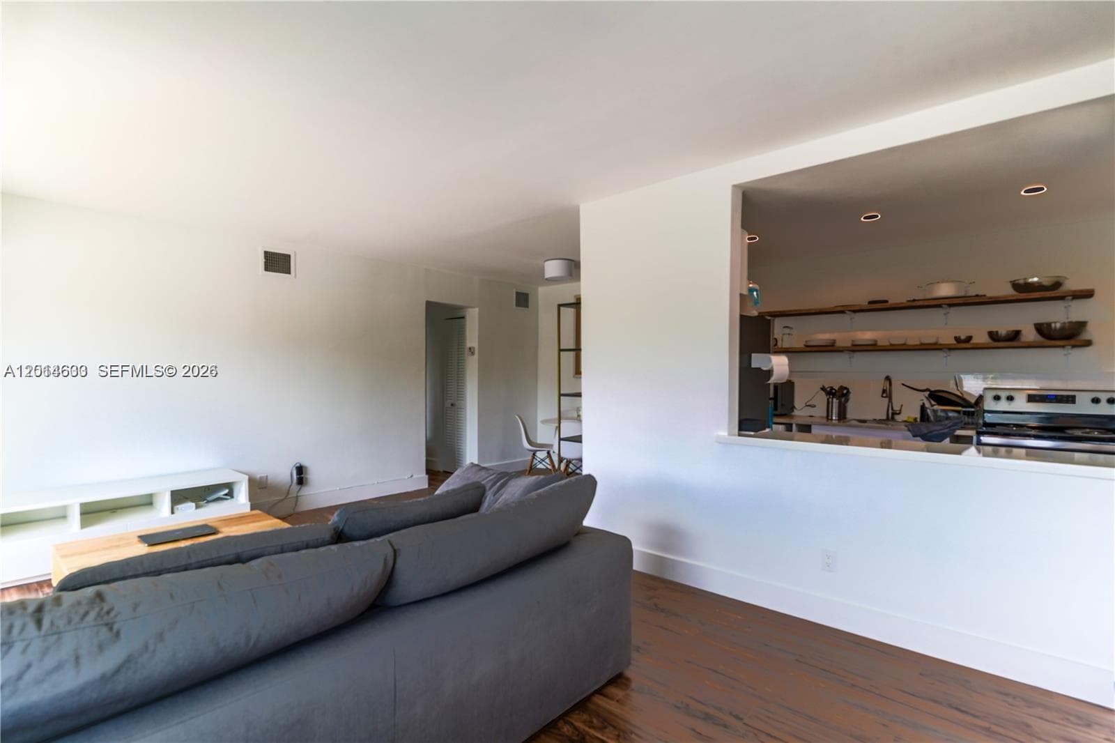 EAST BREEZE CONDOMINIUM · #7 in Miami Beach - Photo 12