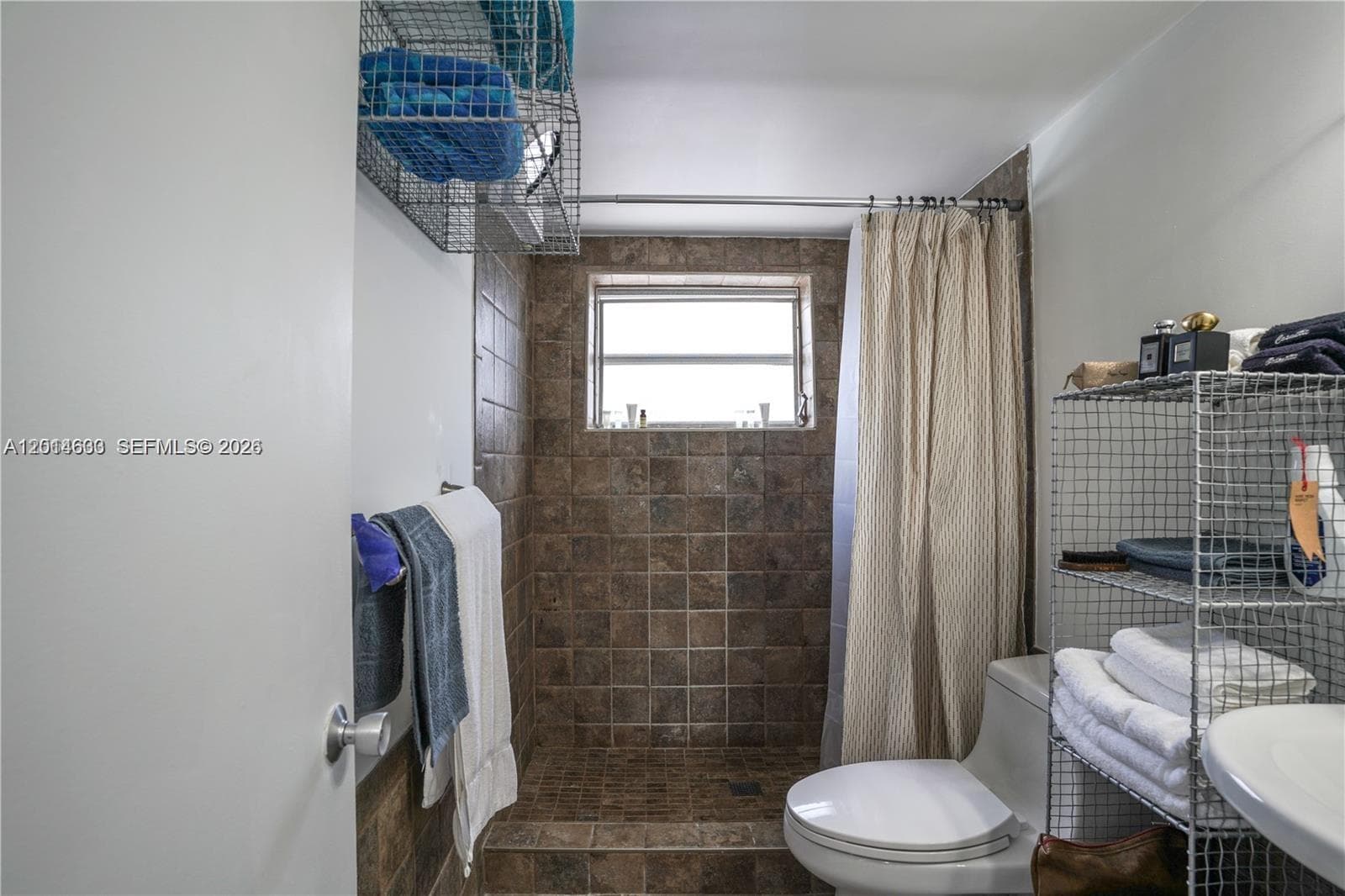 EAST BREEZE CONDOMINIUM · #7 in Miami Beach - Photo 8
