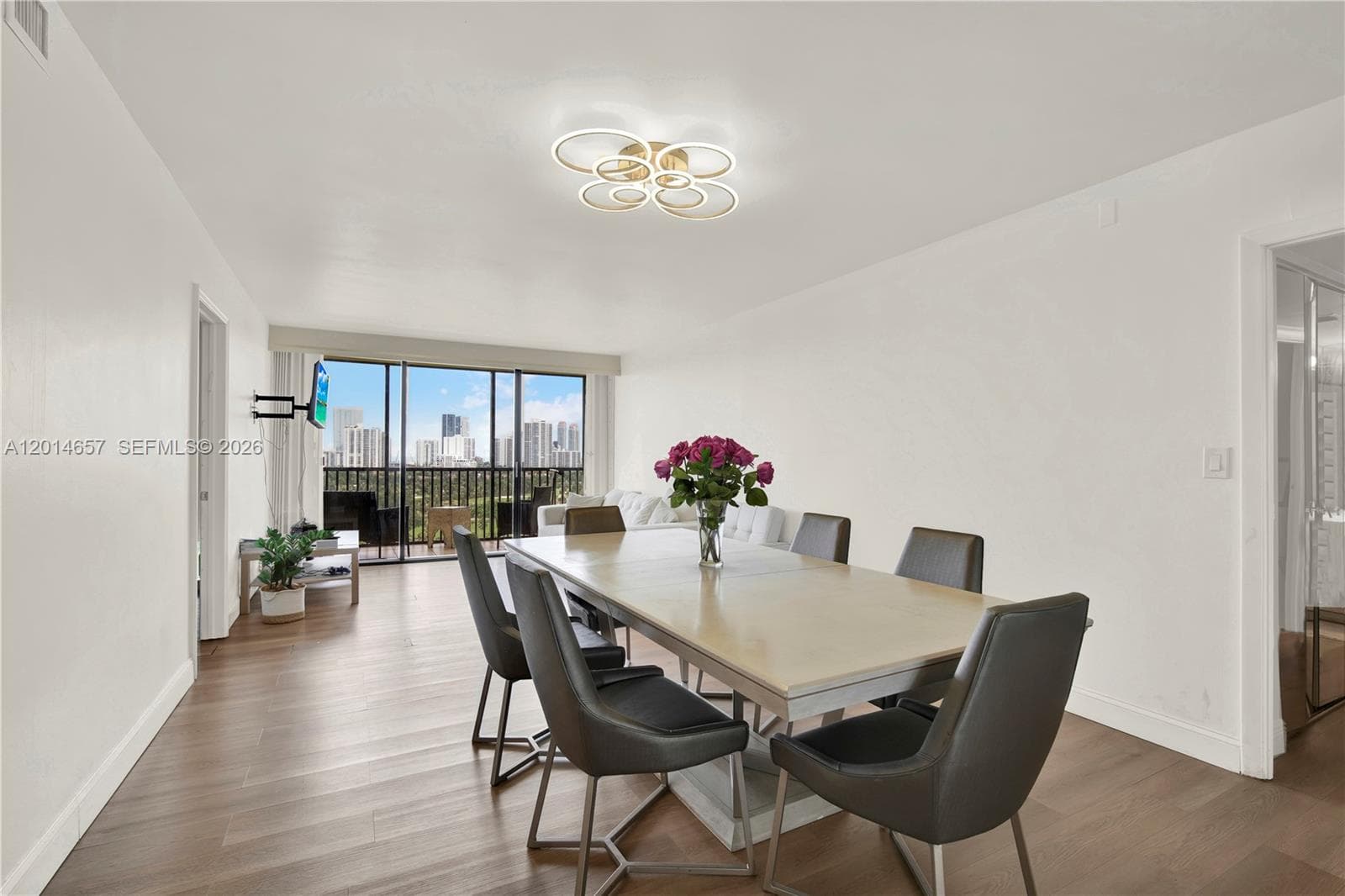 CORONADO CONDO TOWER ! · #1608 in Aventura - Photo 6