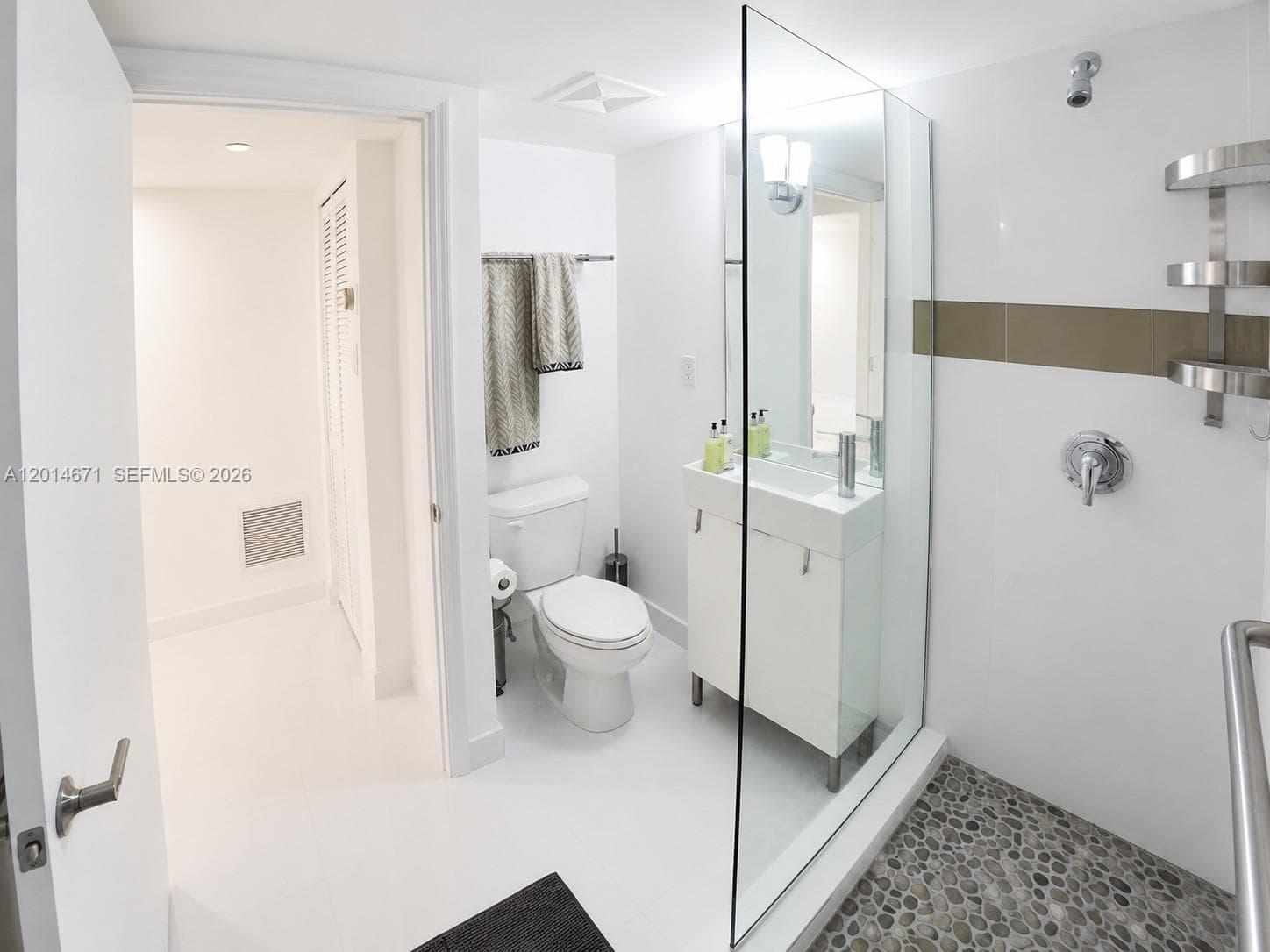 THE COLLINS CONDO · #614 in Miami Beach - Photo 23
