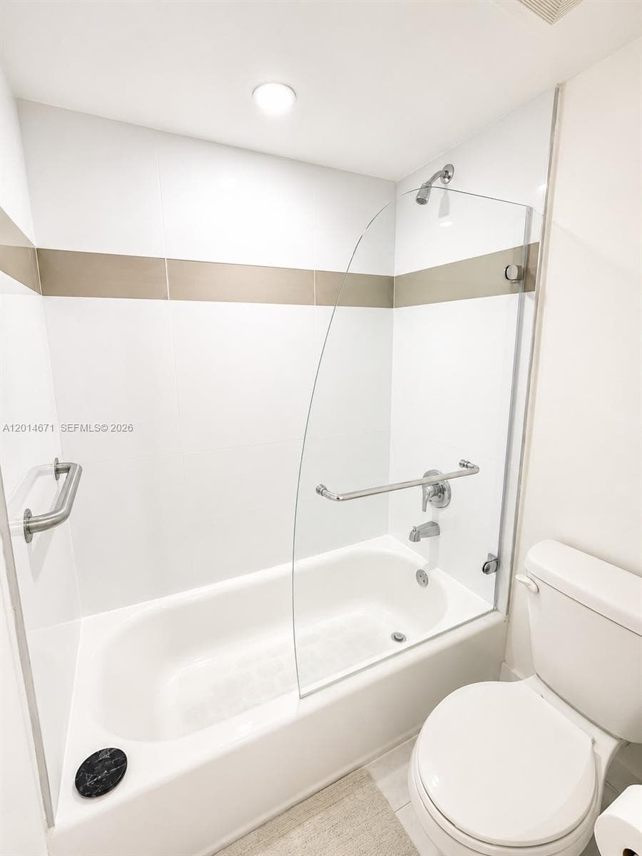 THE COLLINS CONDO · #614 in Miami Beach - Photo 33