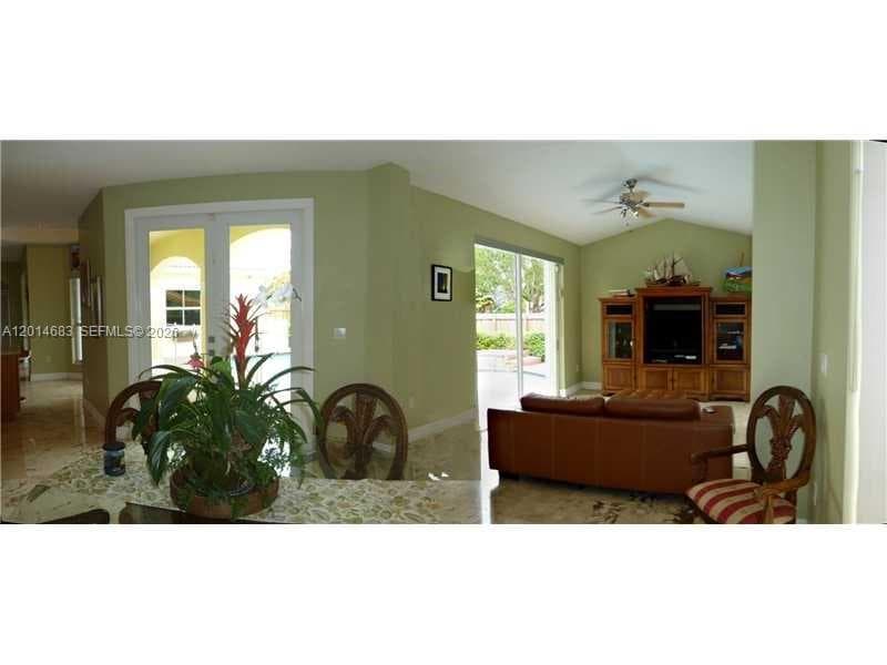 9026 SW 160th Ter photo 27