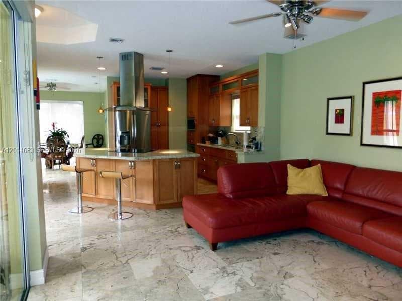 9026 SW 160th Ter photo 17