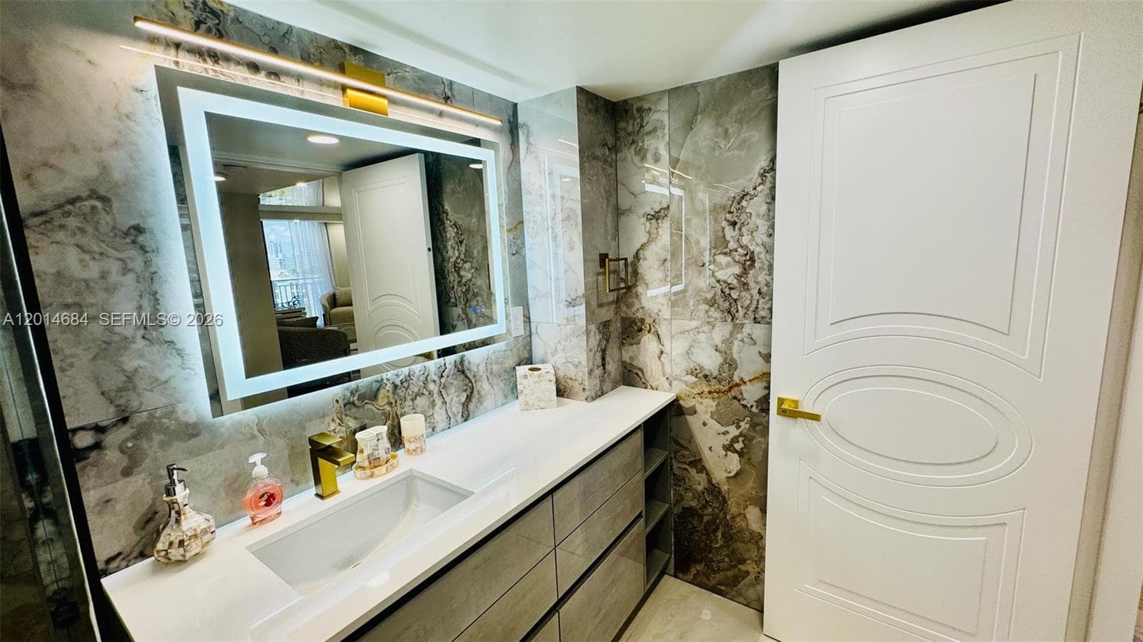 WINSTON TOWERS 600 CONDO · #811 in Sunny Isles Beach - Photo 62