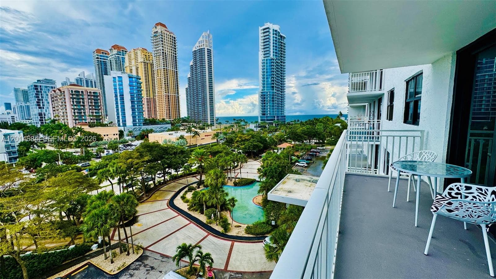 WINSTON TOWERS 600 CONDO · #811 in Sunny Isles Beach - Photo 13