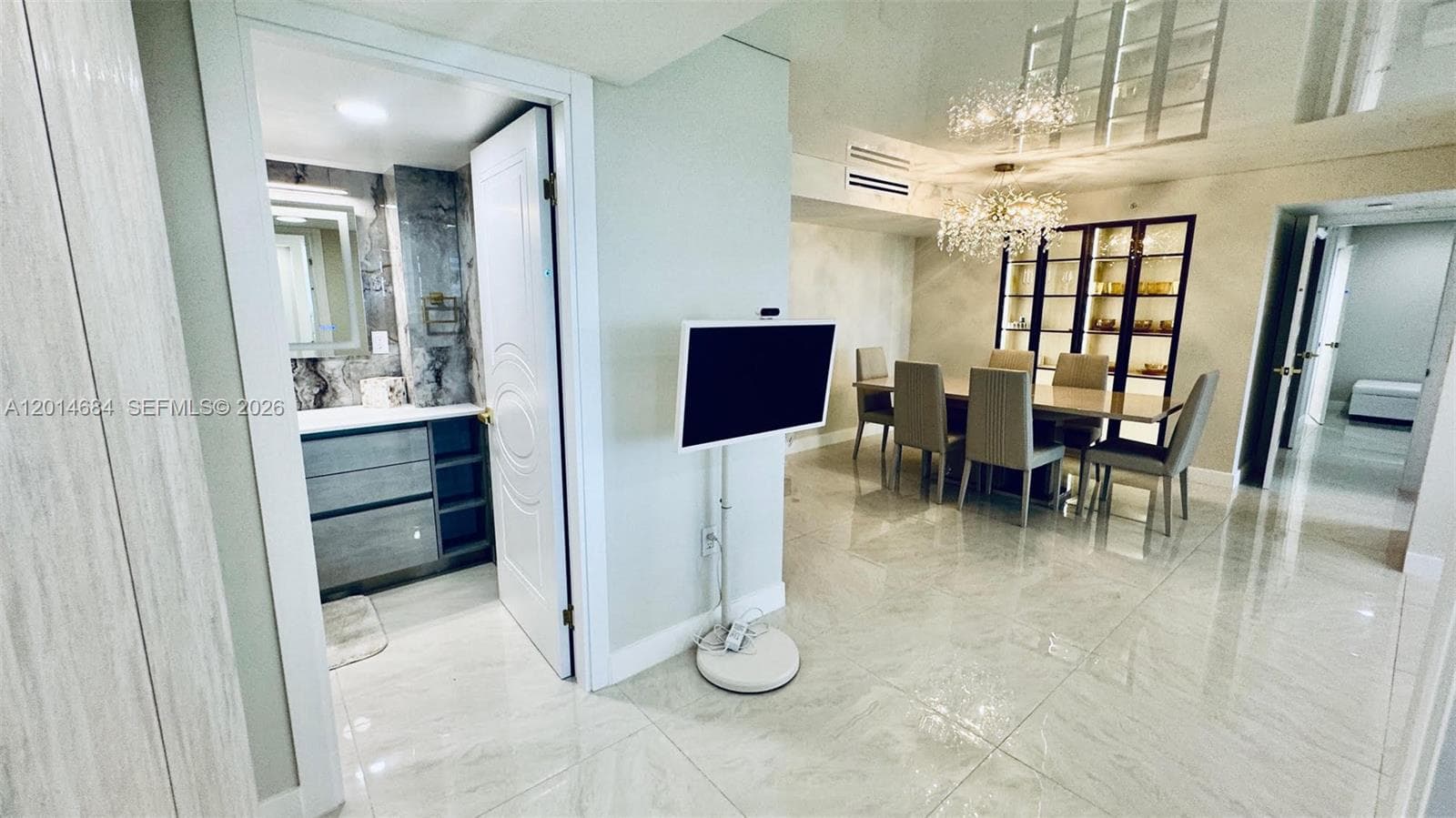 WINSTON TOWERS 600 CONDO · #811 in Sunny Isles Beach - Photo 22
