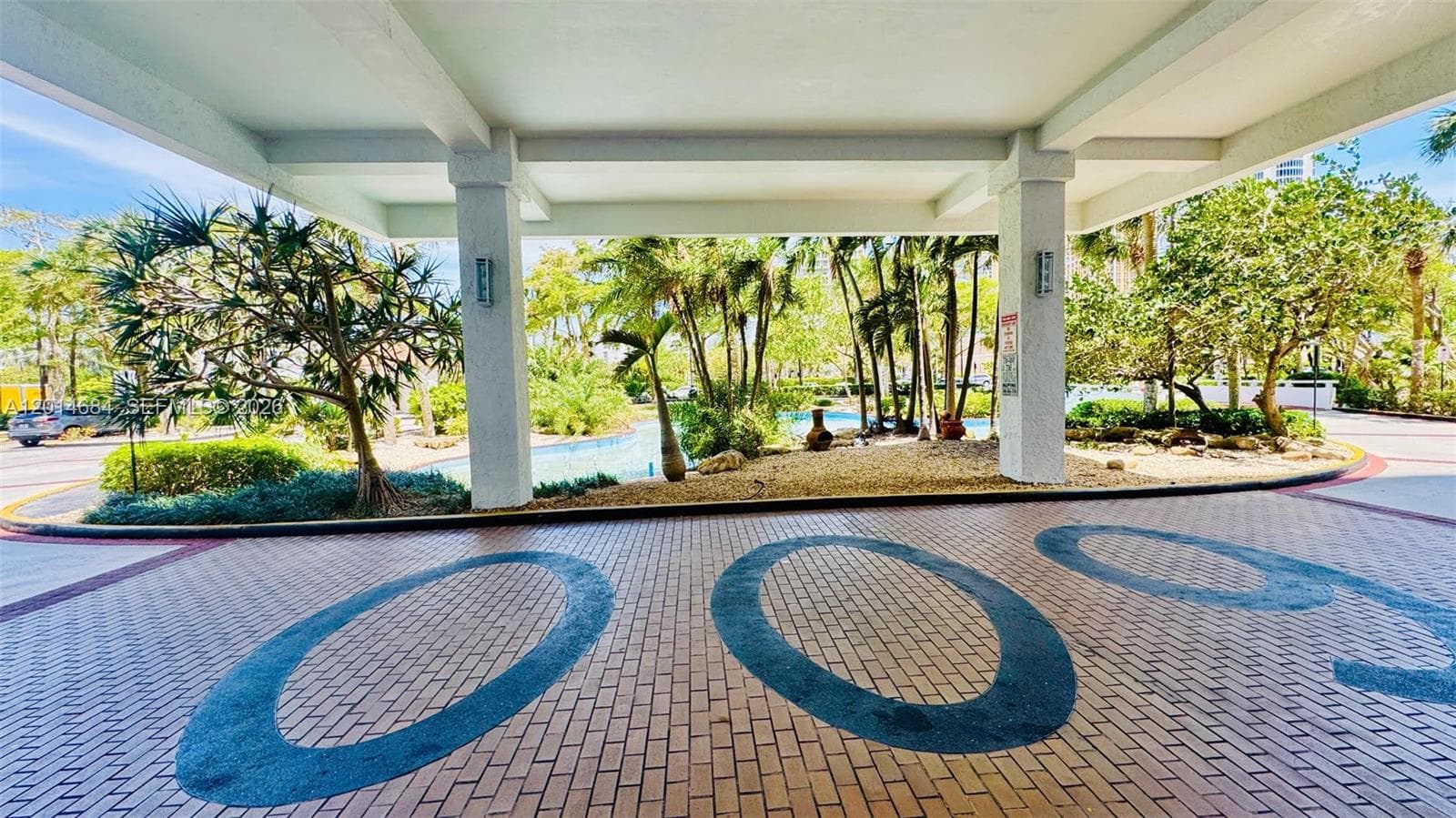 WINSTON TOWERS 600 CONDO · #811 in Sunny Isles Beach - Photo 75