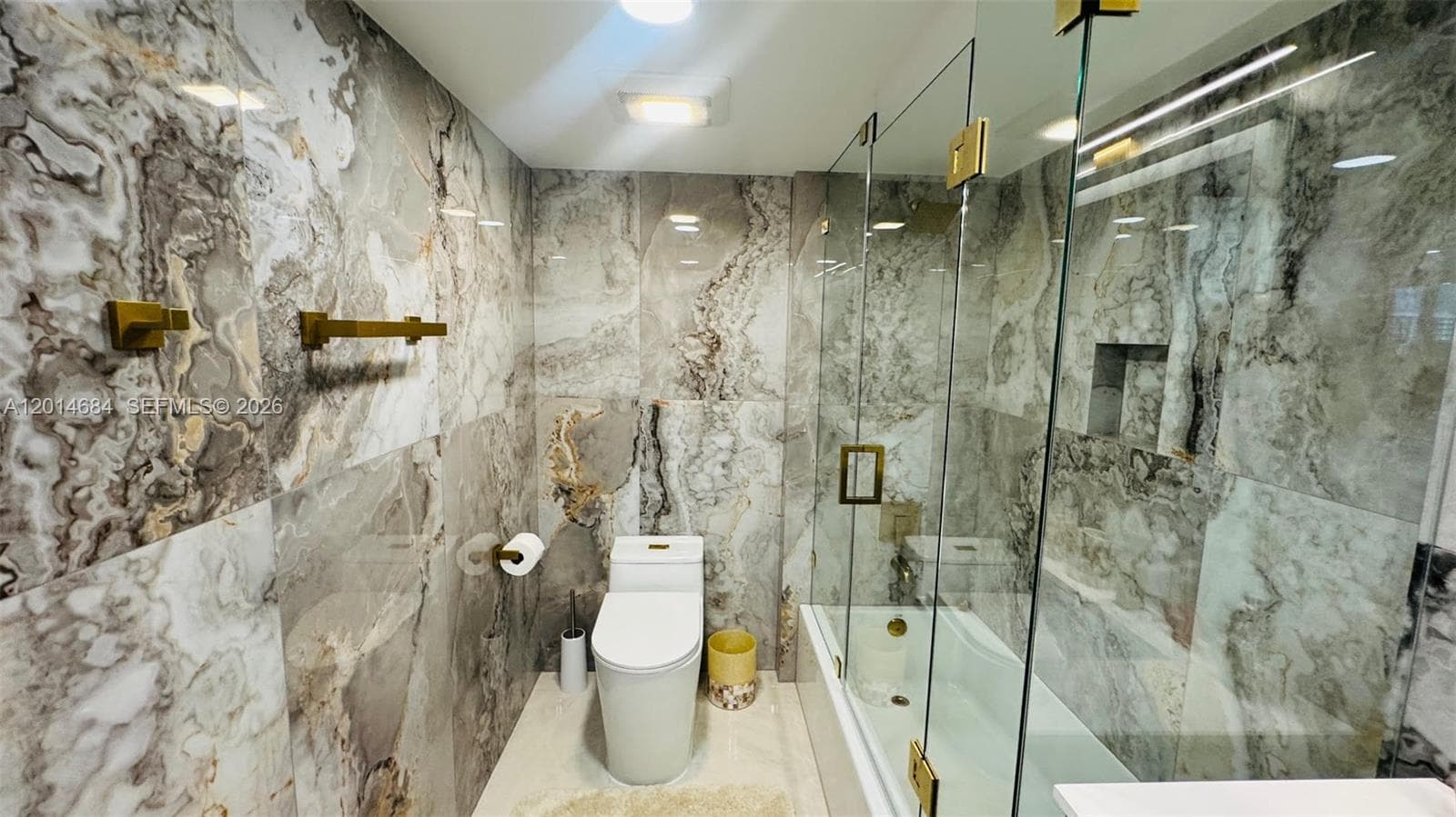 WINSTON TOWERS 600 CONDO · #811 in Sunny Isles Beach - Photo 59