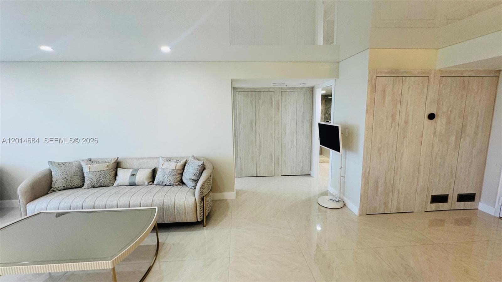 WINSTON TOWERS 600 CONDO · #811 in Sunny Isles Beach - Photo 19