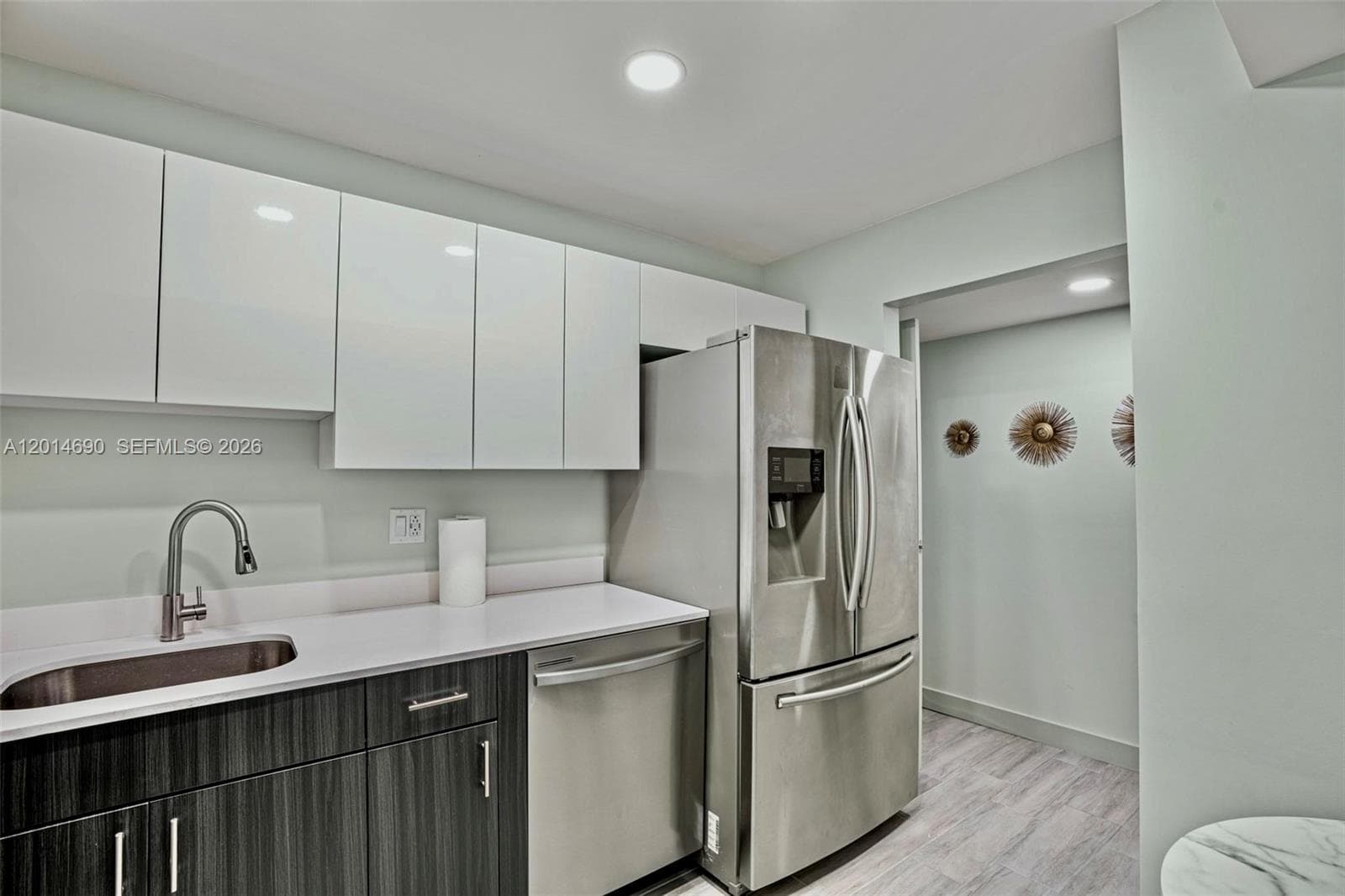 DESOTO PARK CONDO · #518 in Hallandale Beach - Photo 12