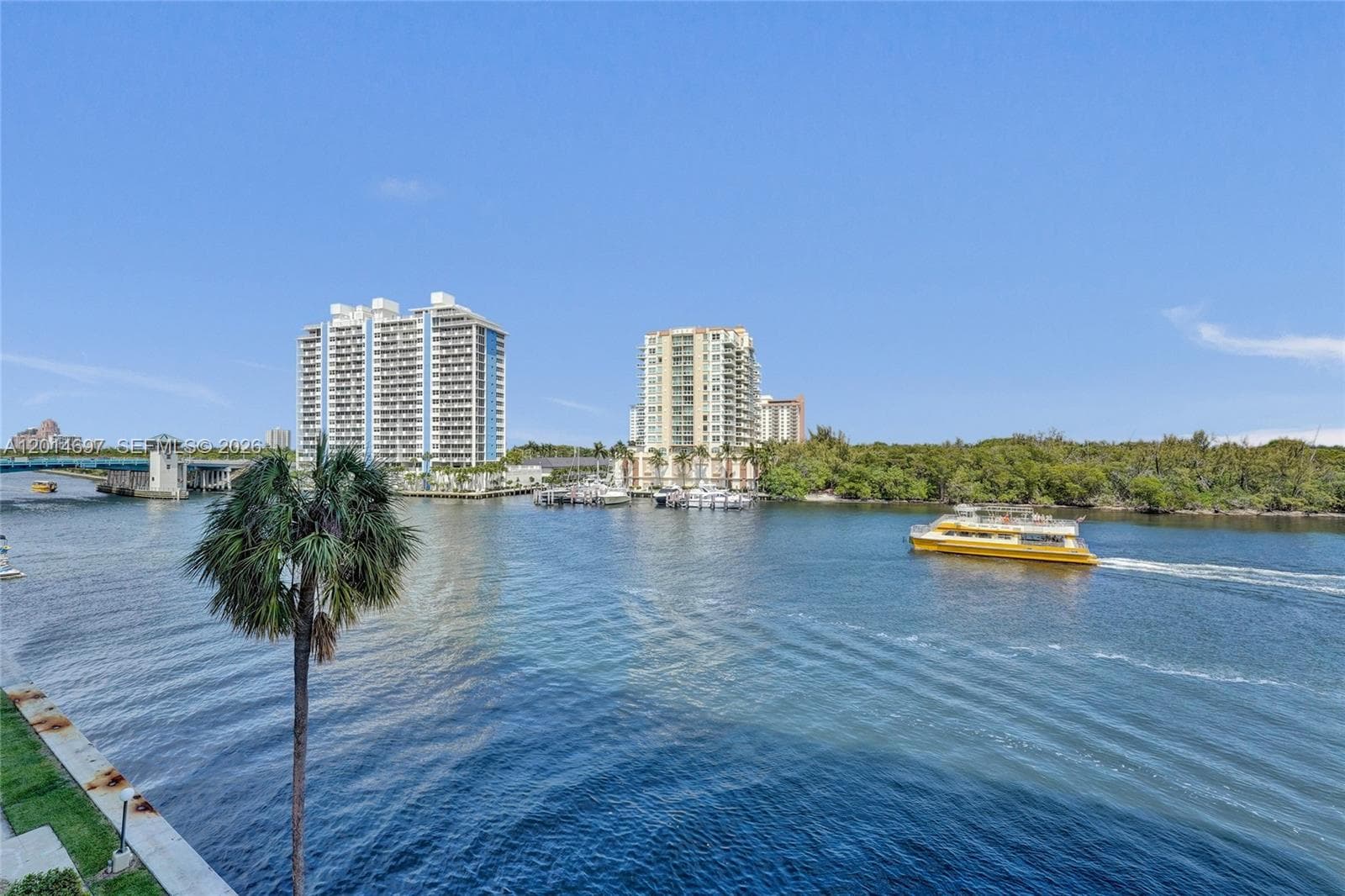 Corinthian · #4F in Fort Lauderdale - Photo 32