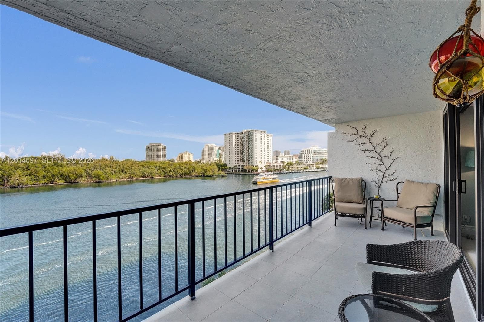 Corinthian · #4F in Fort Lauderdale - Photo 1
