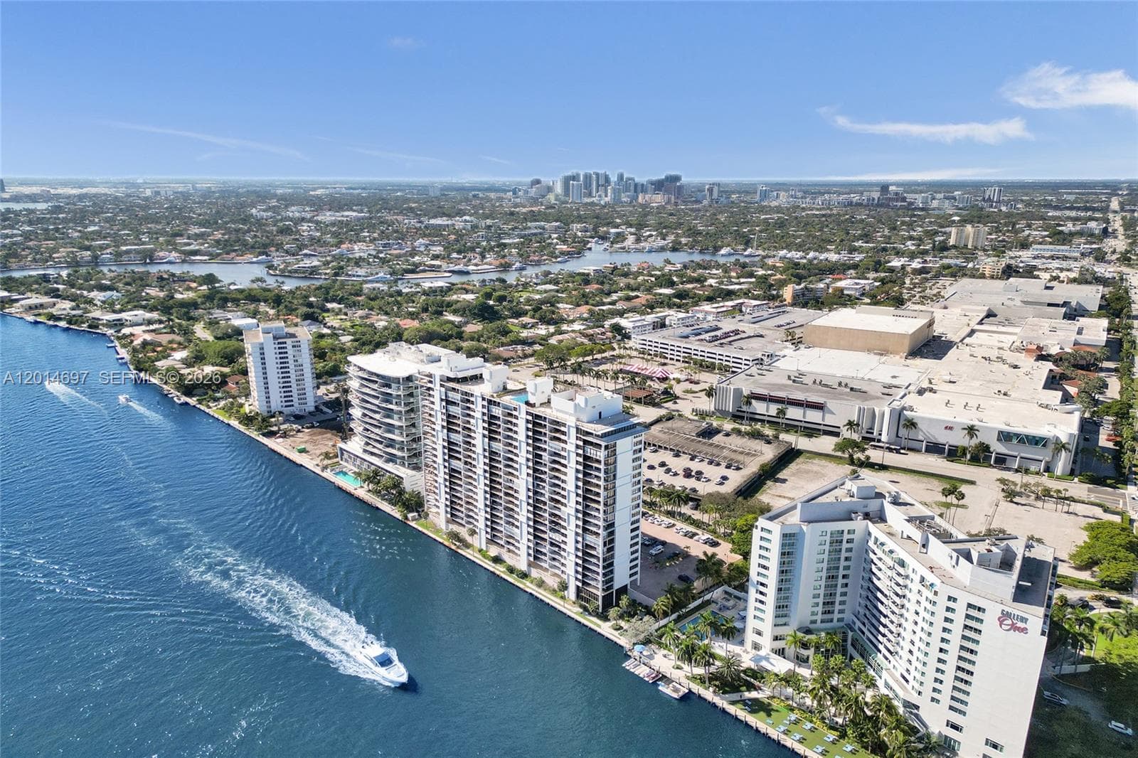 Corinthian · #4F in Fort Lauderdale - Photo 9