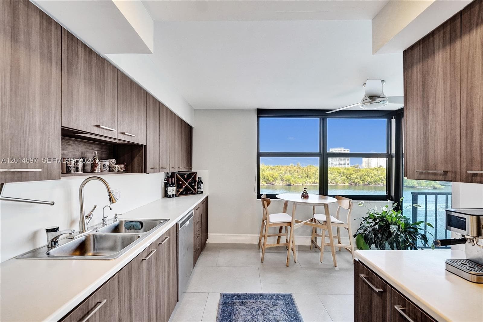 Corinthian · #4F in Fort Lauderdale - Photo 44